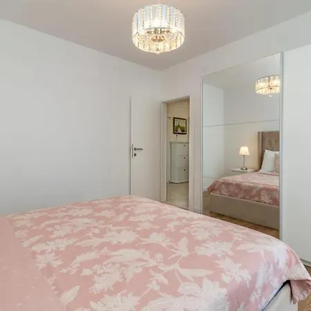 Apartament Oleandar *