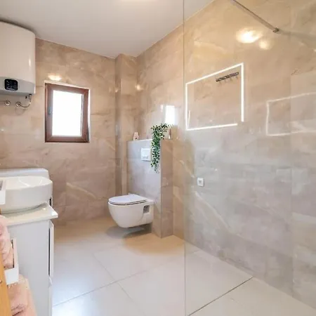 Oleandar Apartamento Trogir